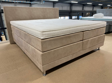 Queen Zaria Boxspring